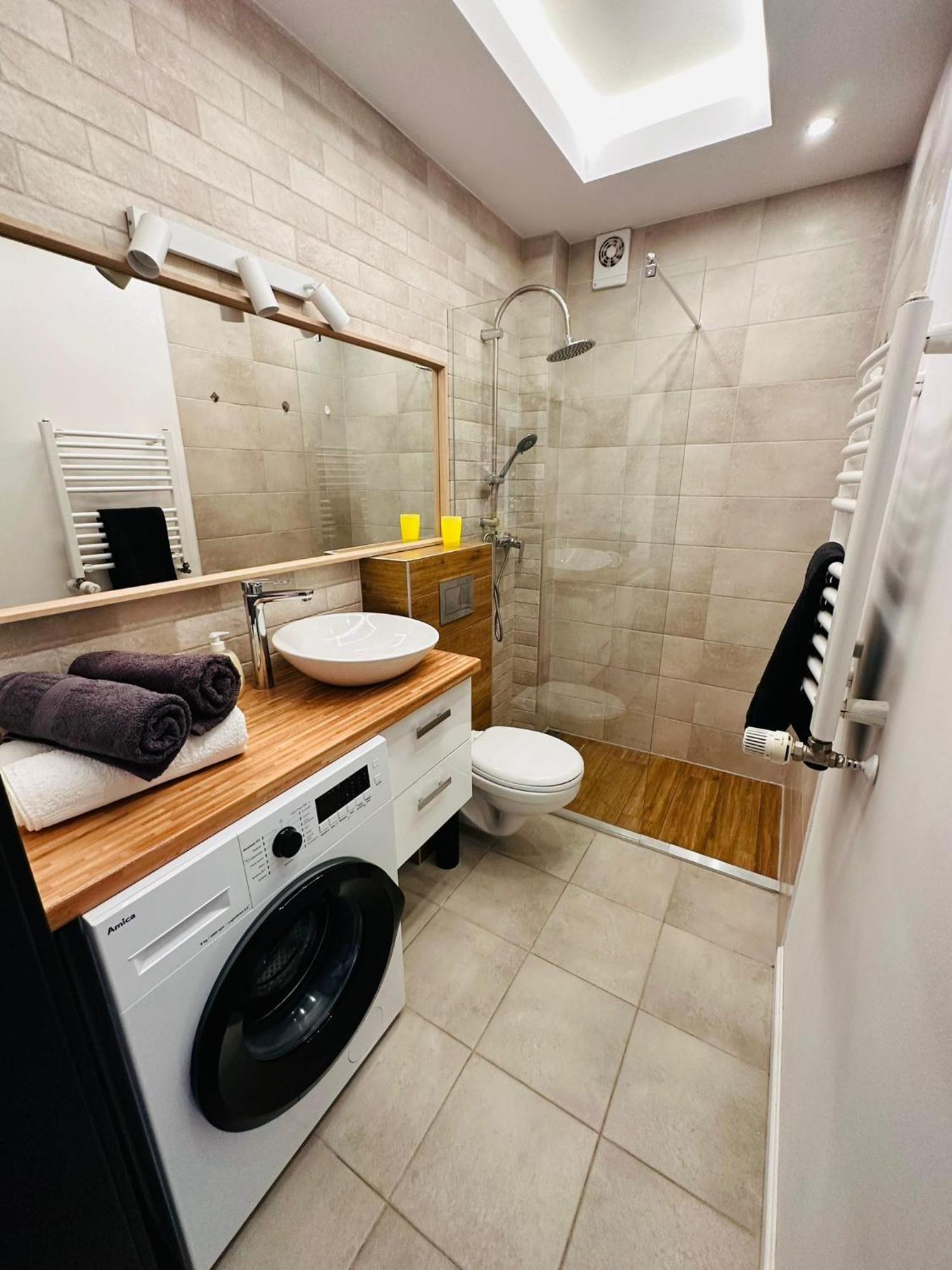 Apartamenty Caloroczne Puck Rum bild