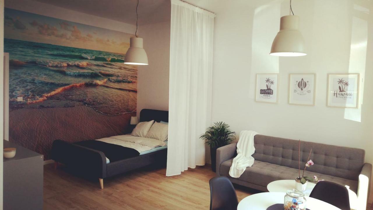 Apartamenty Caloroczne Puck Exteriör bild